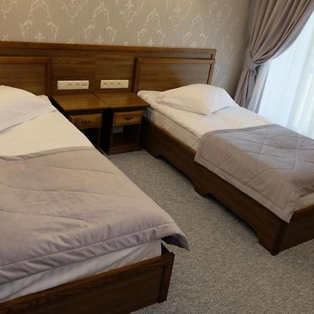 Лісовий Готель Гайки Zhytomyr Dış mekan fotoğraf