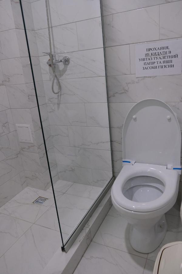 Лісовий Готель Гайки Zhytomyr Dış mekan fotoğraf